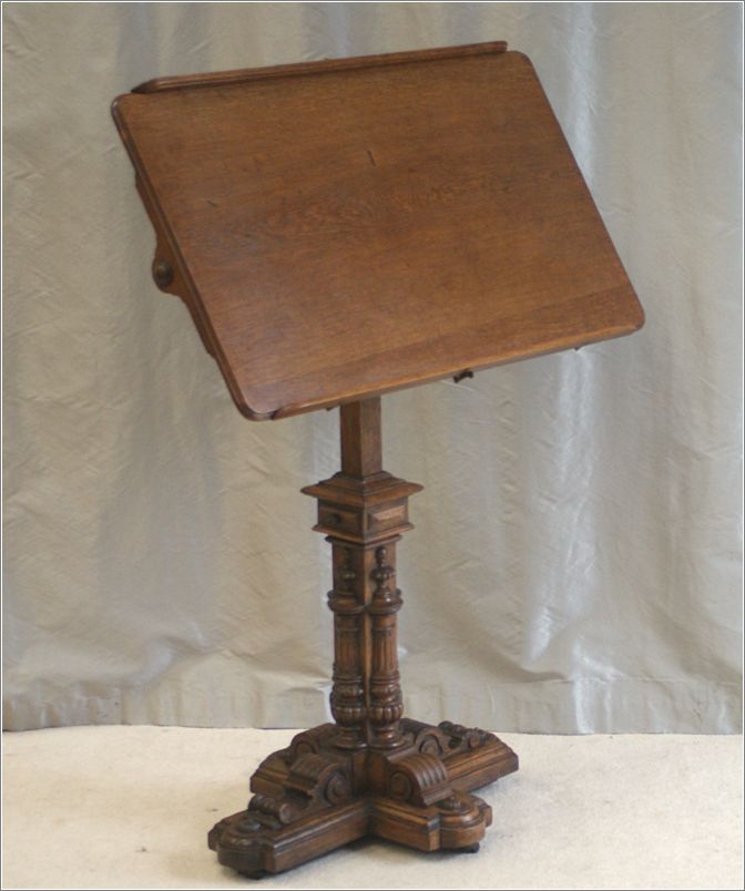 7016 Antique Oak Reading Table, Lectern (1)
